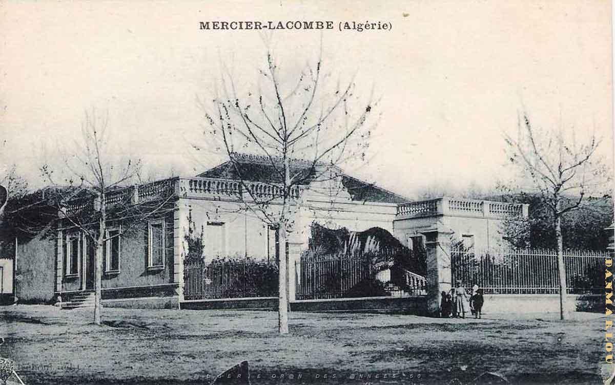 Mercier Lacombe 601- Mairie.jpg